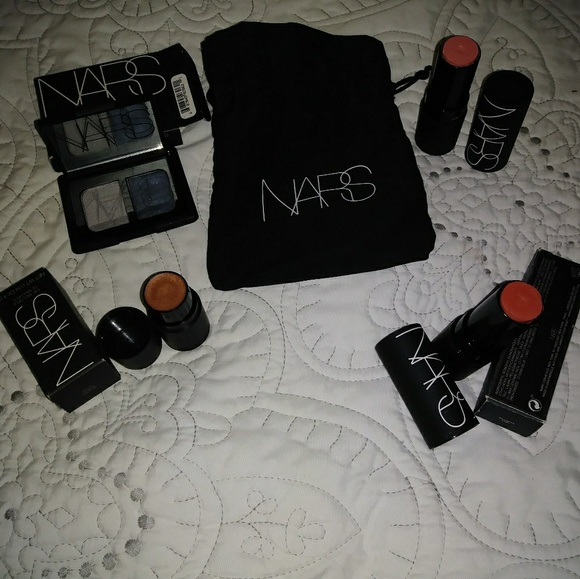 Nars Lot - Picture 3 of 3